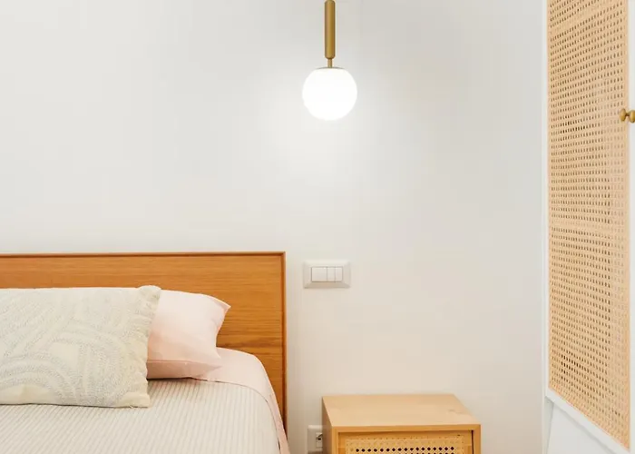 White Con Bagno Privato E Balcone Rzym